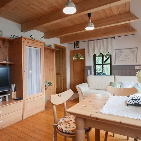 Neubauer * Шпильфельд