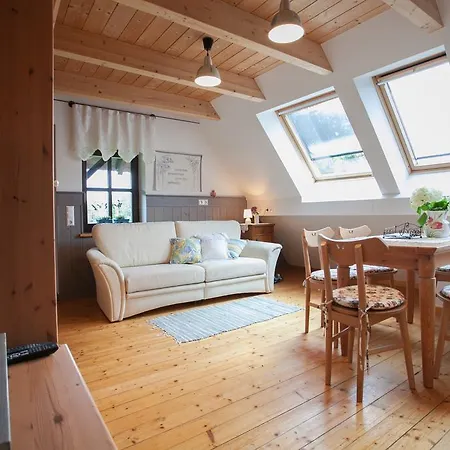 Neubauer Ferienhaus *
