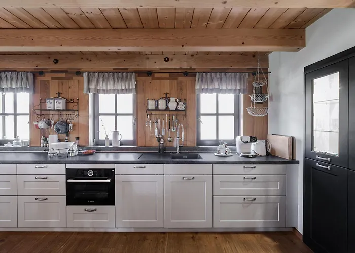 Neubauer * Spielfeld