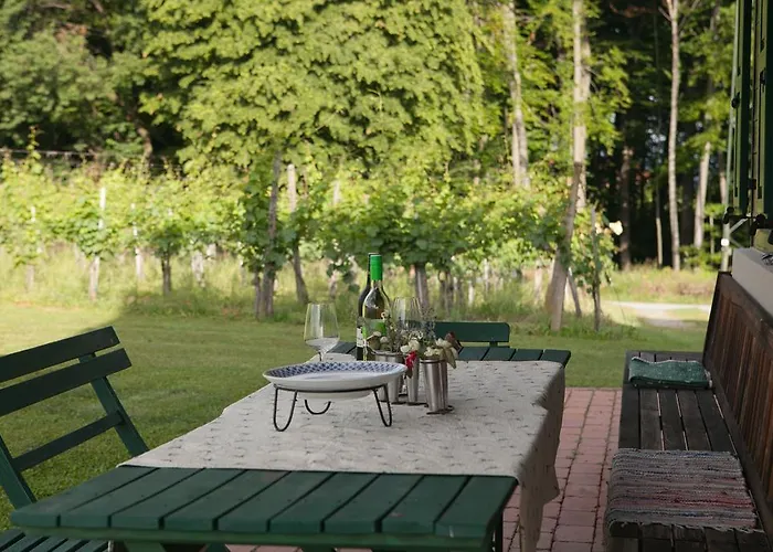 Neubauer * Spielfeld